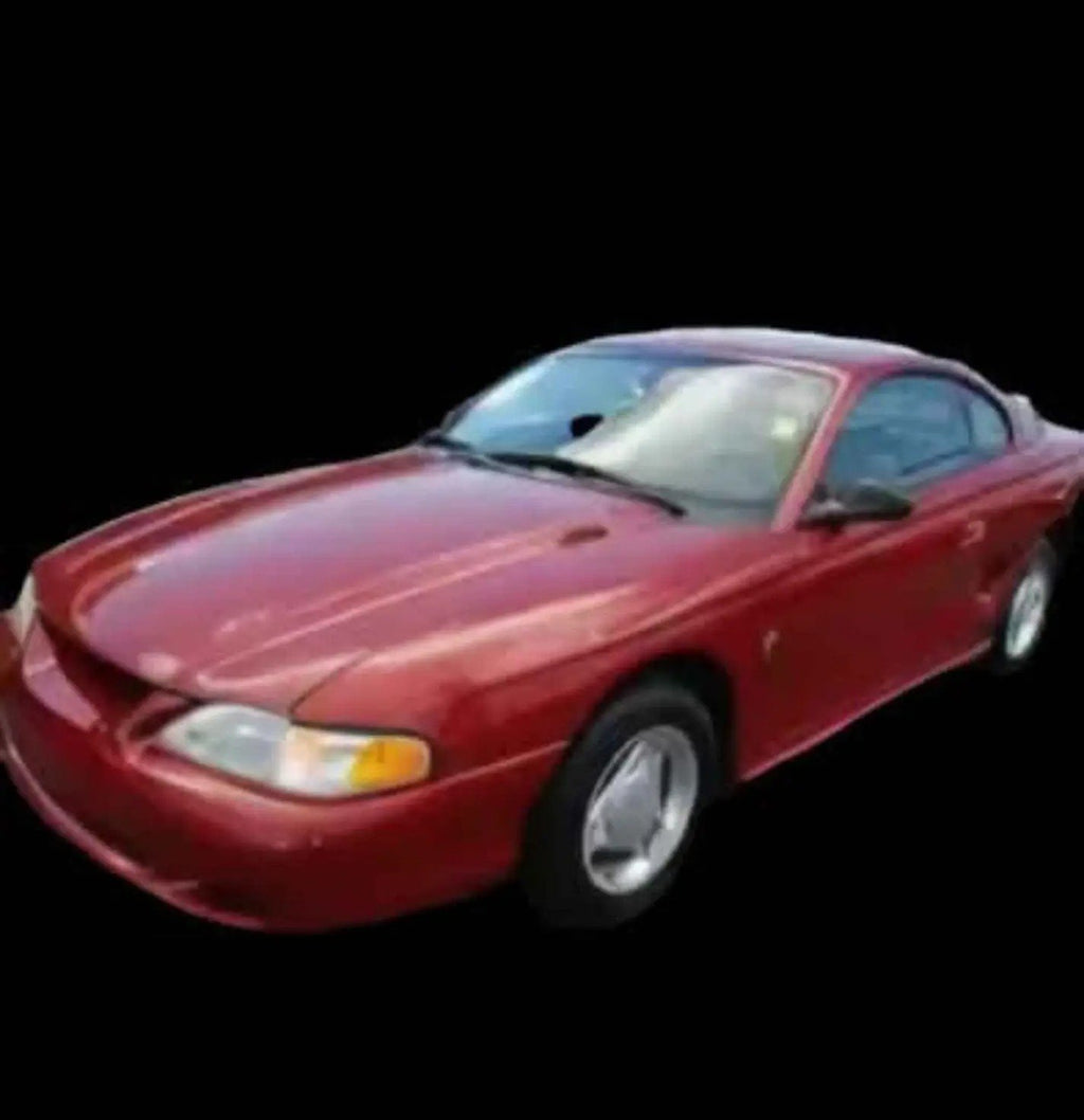 1995 Ford Mustang - side view