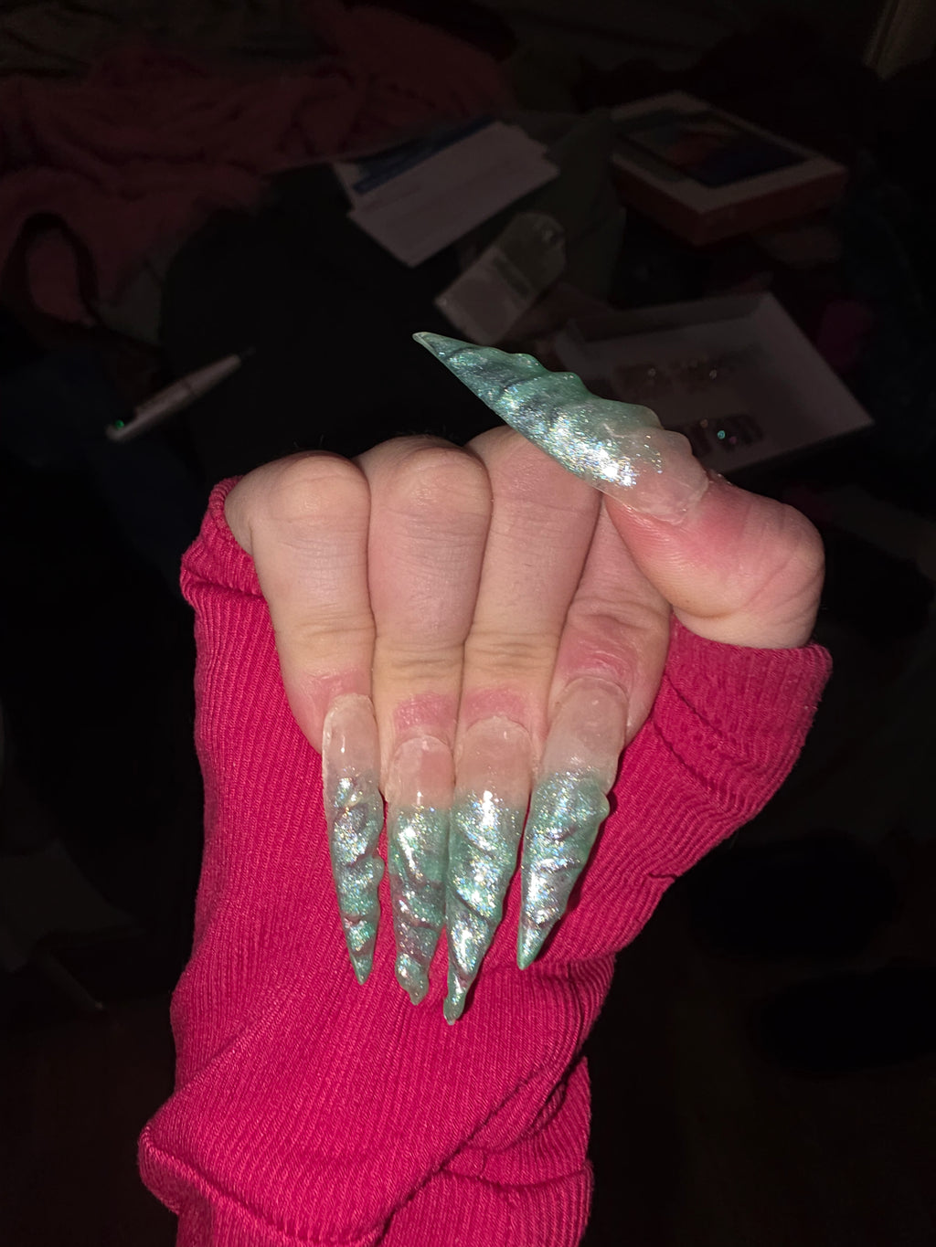 Green Tip Swirl Press on Nails Set of 10